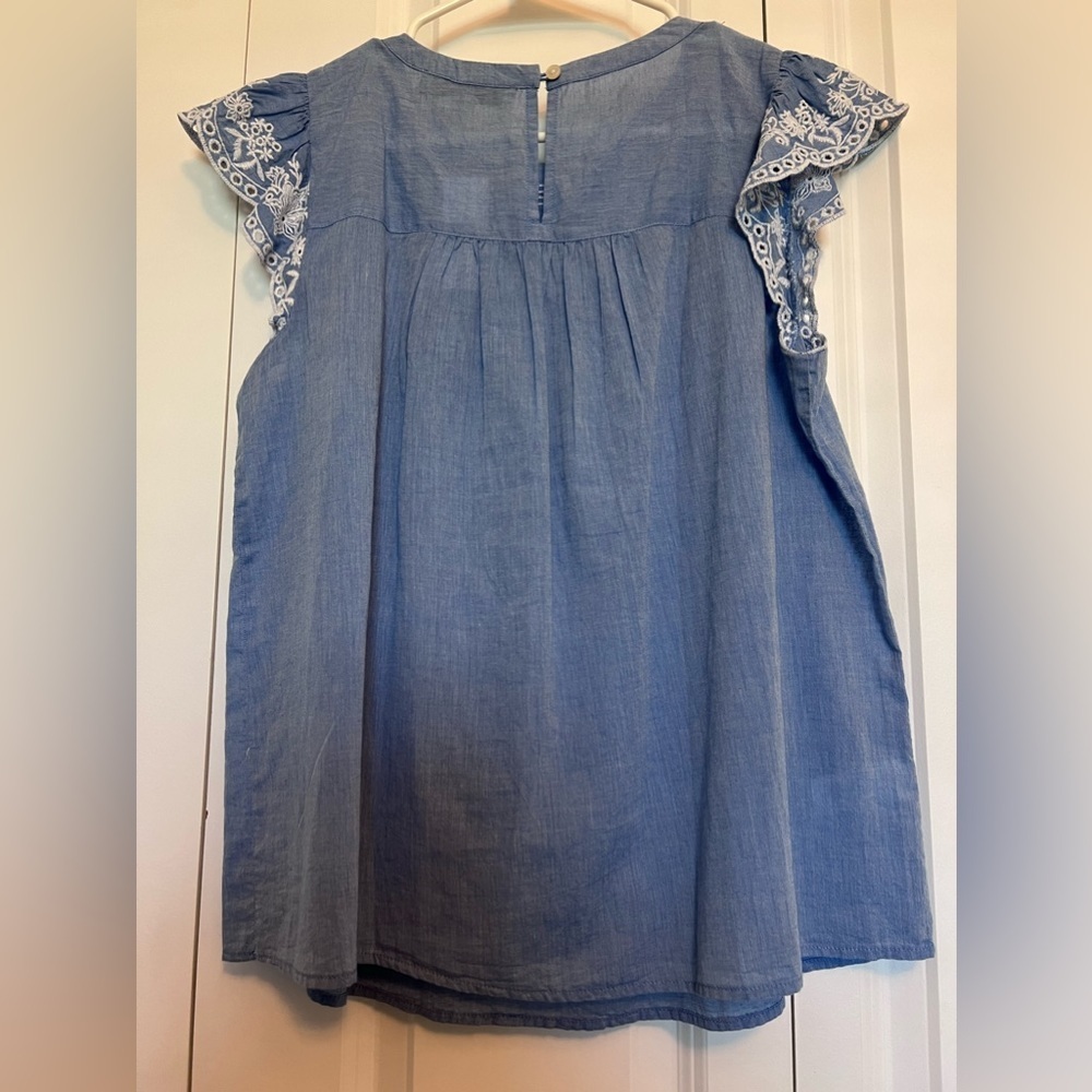 Loft sleeveless light blue top with embroidery front and cap sleeves. NWT - Picture 2 of 5
